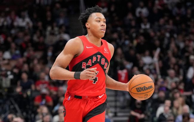 Роскошный данк на 360 градусов от форварда "Торонто": момент дня в НБА