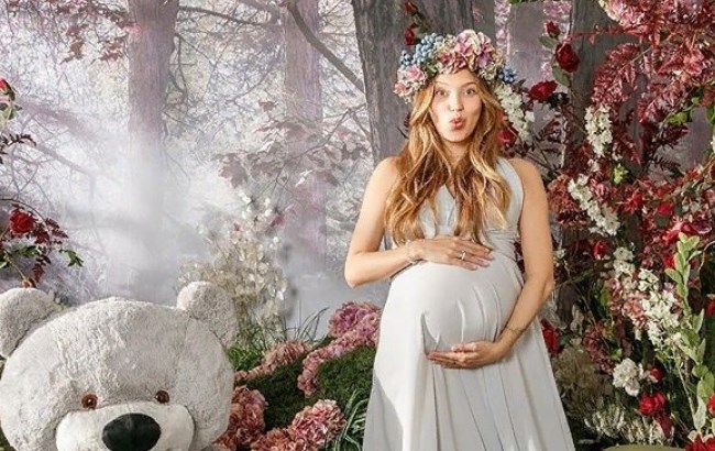 "Ела и плакала": Тодоренко назвала гигантскую цифру на весах после родов