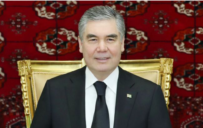 Президент Туркменістану заявив про намір передати владу. Вже є дата позачергових виборів