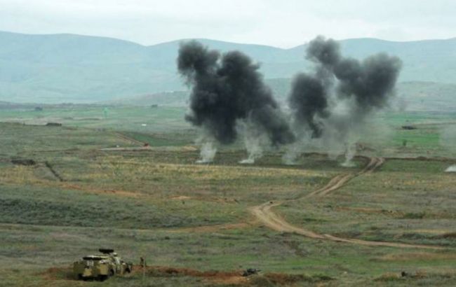 Армения заявила о ракетных ударах Азербайджана по жилым кварталам Карабаха