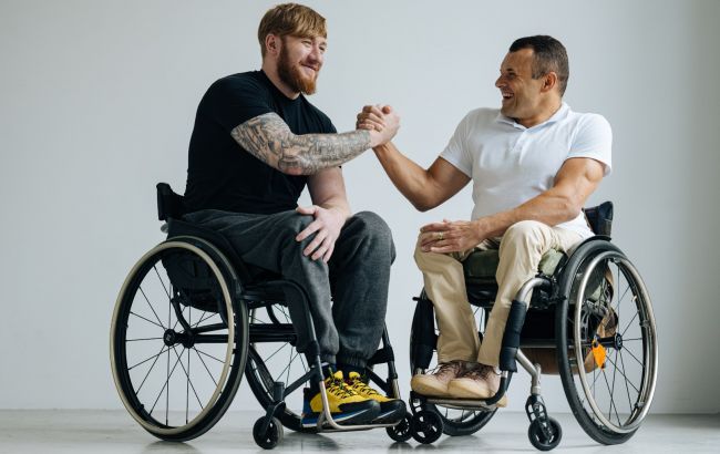 Соціальний проєкт "Майбутнє Є!" мовить історіями лікарів та пацієнтів про значення медичної реабілітації в Україні