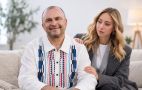 У Віктора Павліка сталася сильна кровотеча після операції: дружина розповіла про стан артиста
