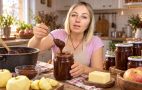 Яблучна "Нутелла" на зиму: проста паста з яблук і какао