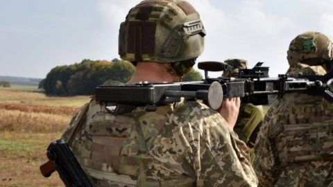 Бойовики за добу шість разів порушили "тишу" на Донбасі