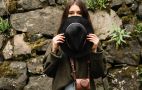 Який капелюх вам личить? Стилістка допомогла підібрати правильну модель за формою обличчя