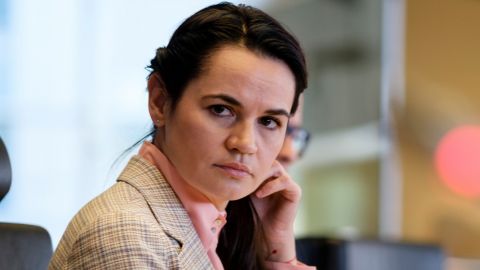 Посадку самолета в Минске могли готовить для Тихановской, - NEXTA