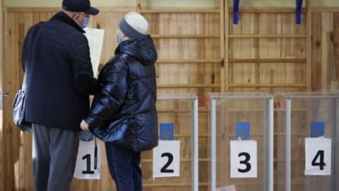 Суд отменил результаты выборов в Харьковский горсовет