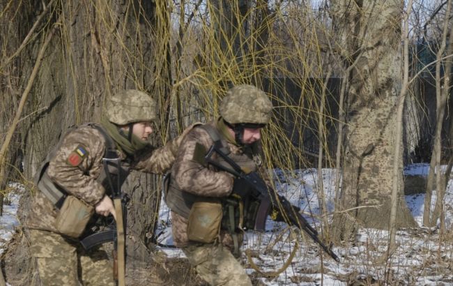 Бойовики за добу 20 разів обстріляли українські позиції на Донбасі