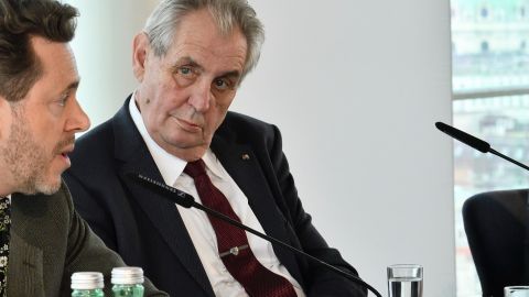 Сенат Чехії розгляне питання про імпічмент президенту