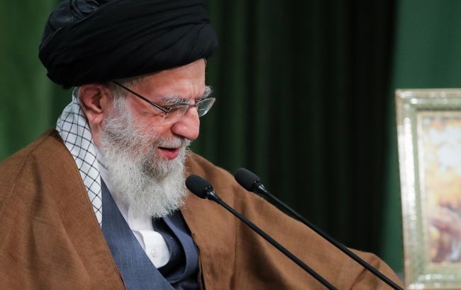 Лідер Ірану назвав "виставою" вибори в США, Помпео йому відповів