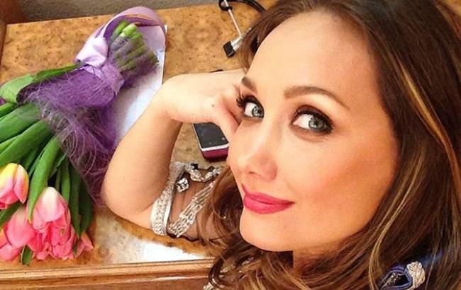 Ветер надежды: Евгении Власовой исполнилось 40 лет (видео)