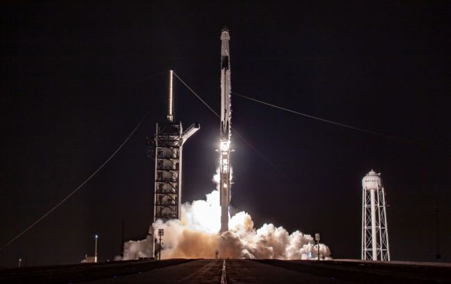 SpaceX запустила на орбіту нову партію інтернет-супутників