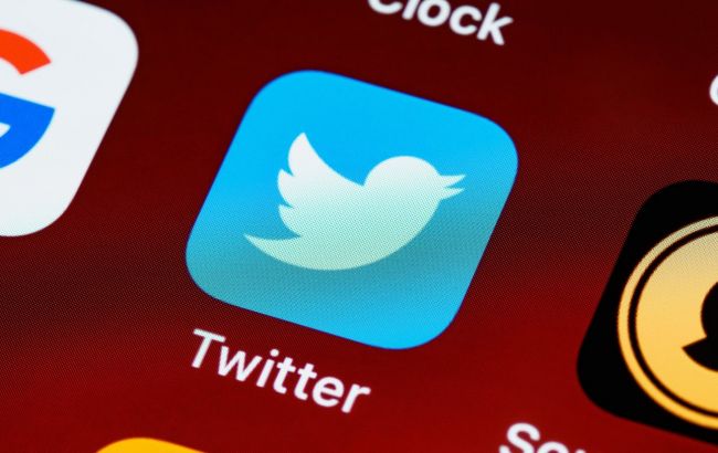 Twitter удалил пост советника Трампа о медицинских масках