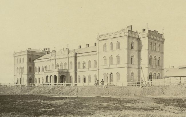 Как выглядела украинская железная дорога 150 лет назад: уникальные фото