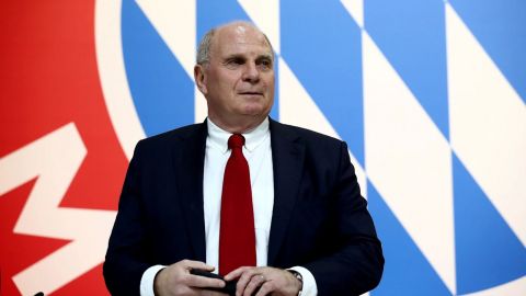 Президент "Баварии" покинет клуб спустя 40 лет