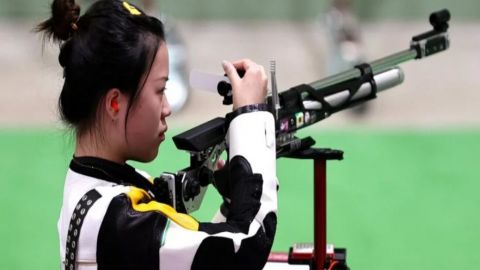 На Олимпиаде в Токио определились победители по стрельбе из пневматической винтовки среди женщин