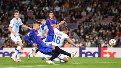 динамо барселона 2021