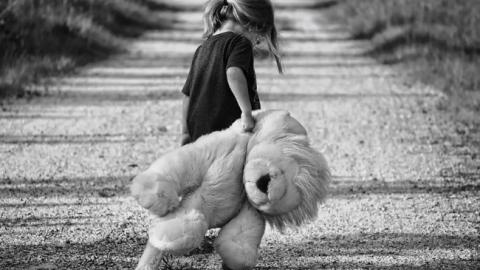 "Вся в синяках и ссадинах": девочка из приюта "Свитанок" рассказала о насилии со стороны воспитателей