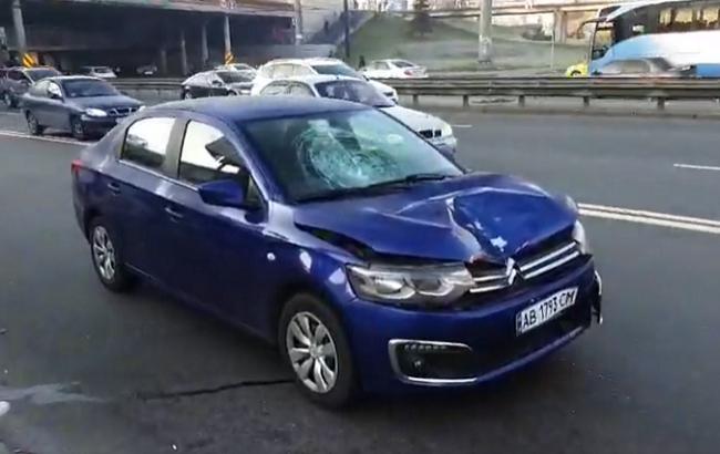 Перебігала дорогу: у Києві сталася смертельна ДТП