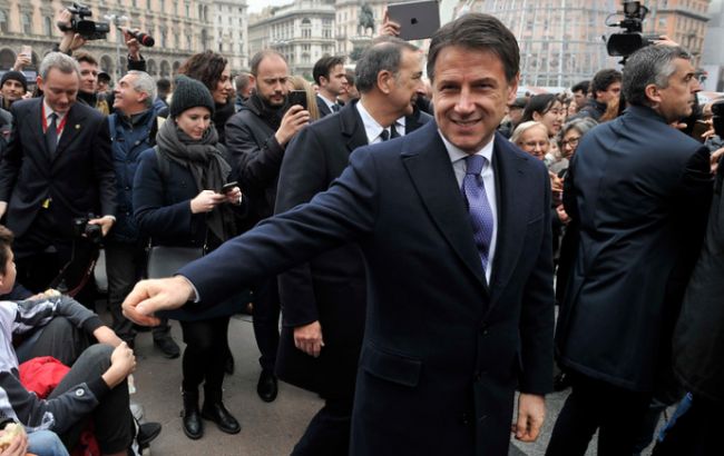 Карантин у Італії: роботу промисловості відновлять у травні, школи відкриють у вересні