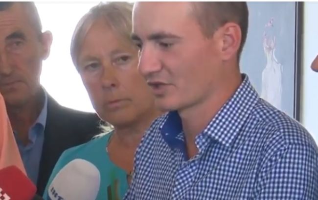 Один із звільнених з полону досі числиться в розшуку МВС