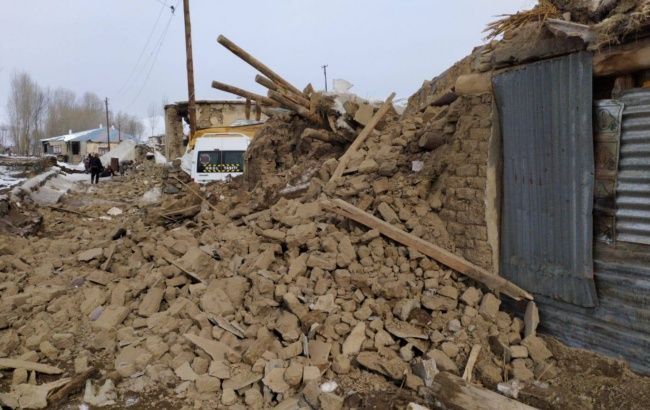 Число постраждалих в результаті землетрусу на кордоні Туреччини та Ірану зросла