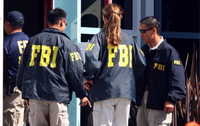 ФБР вимагає інформацію про читачів новини про вбивство працівників бюро у Флориді