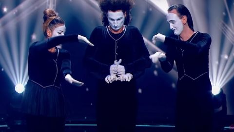 Самые известные украинские мимы, выступавшие перед Папой Римским, поразили суперспособностями