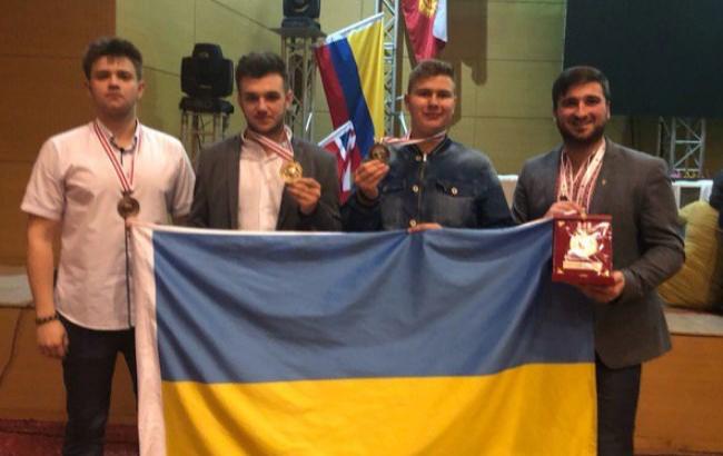 Український школяр зробив прорив в науці і переміг на міжнародній олімпіаді з екології з проектом "экобумага"