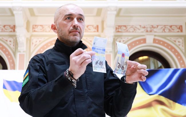 В Украине ввели в обращение уникальную банкноту: вы таких еще не видели! (фото)