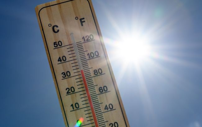 Спека на півдні Європи б'є температурні рекорди, люди непритомніють