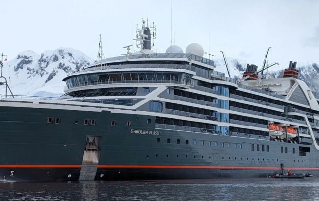 В Италии спустили на воду два экспедиционных корабля из стали украинского "Метинвеста"