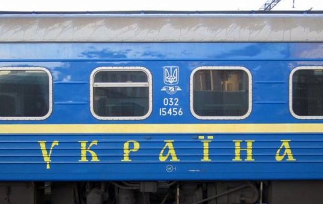 "Укрзализныця" приостанавливает продажу билетов на ряде станций, в частности в Ужгороде
