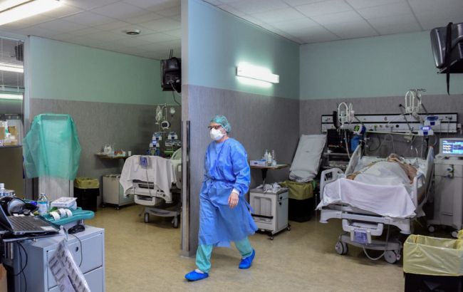 Медсестра из Италии рассказала ужасную правду о второй волне COVID-19: больницы уже переполнены!