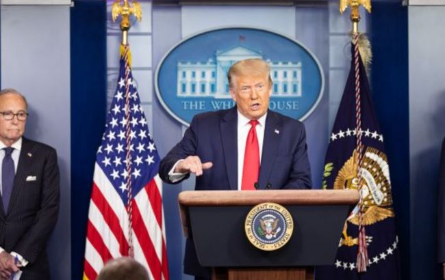 Трамп назвал "жалким мейнстримом" обвинять Россию в кибератаках на США