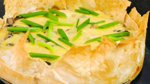 Пирог в лаваше с курицей и грибами: готовим вкуснейшую выпечку без возни с тестом