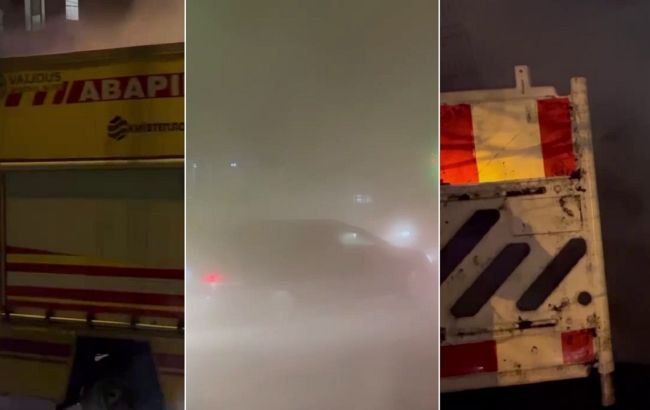 В Киеве из-за прорыва теплосети улицу залило кипятком (видео)