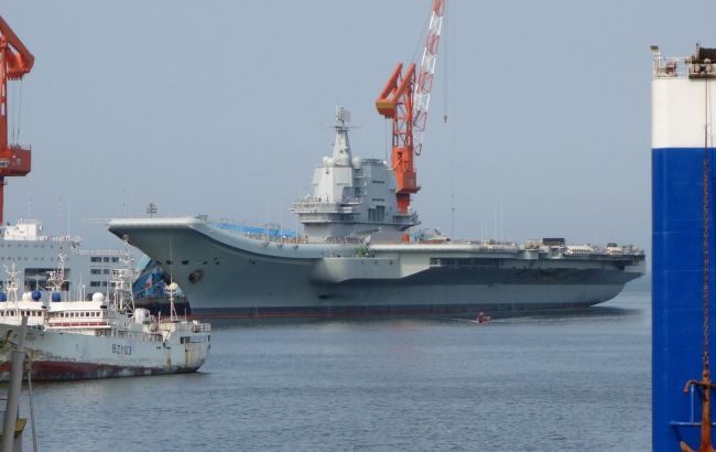 Китайська авіаносна ударна група пройшла через Тайванську протоку