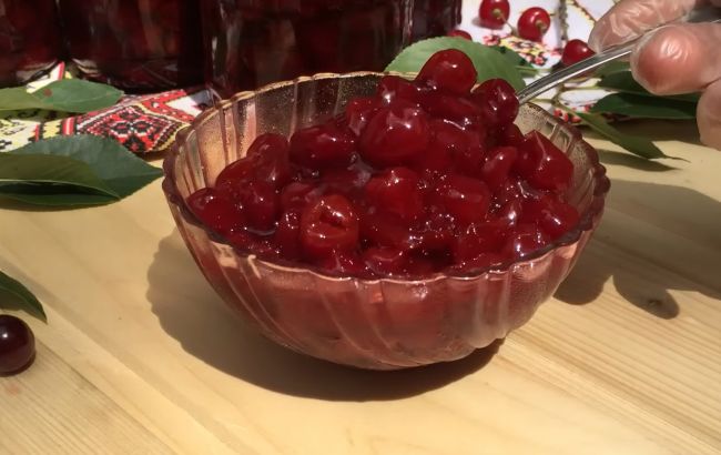 Густе вишневе варення, як його готували наші бабусі. А вони знали секрет