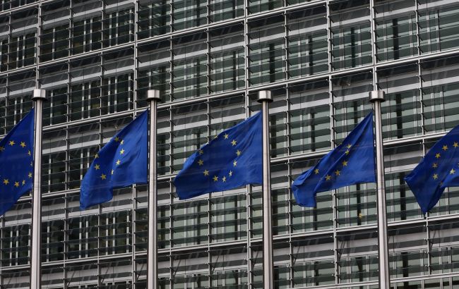 Евросоюз увеличит производство боеприпасов и ракет для помощи Украине