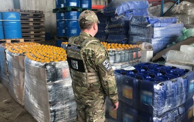 У Київській області викрили виробництво підроблених антисептиків