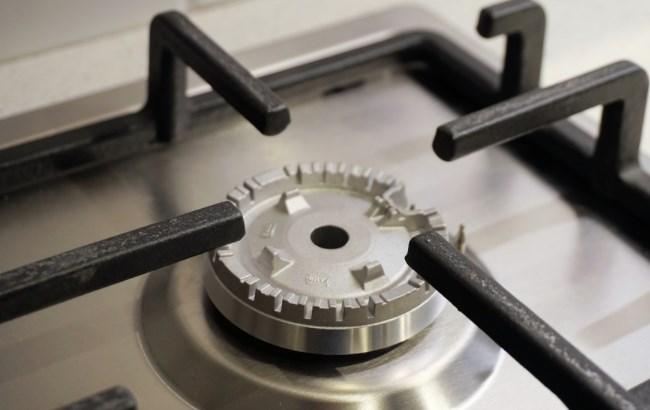 Дійшли до відчаю: жителі Полтавської області змушені готувати їжу на багатті