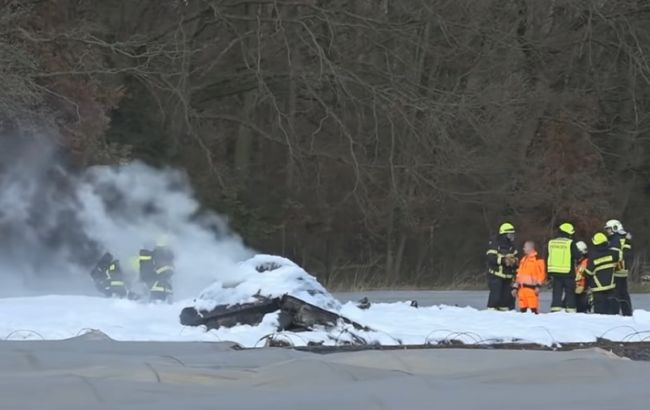 Опубліковано відео з місця аварії літака співвласниці російської авіакомпанії