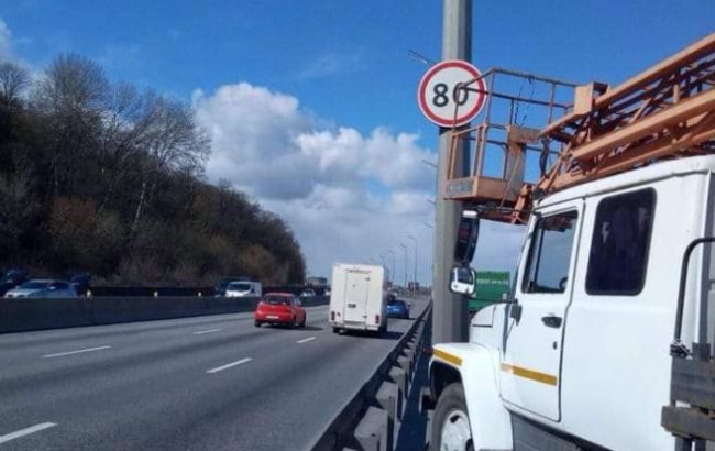 У Києві на 7 ділянках доріг збільшили швидкість руху до 80 км/год