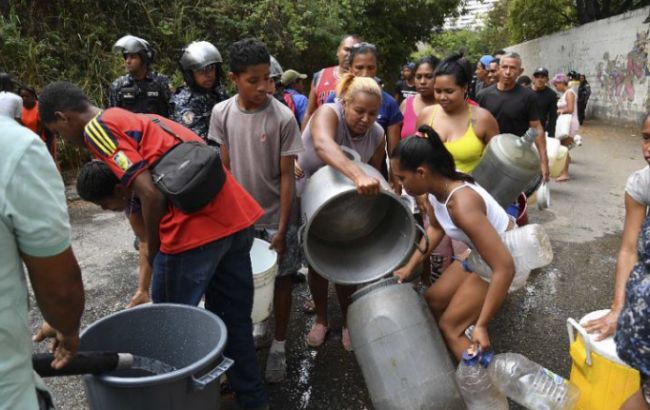 В Венесуэле из-за голода начались беспорядки, есть погибший