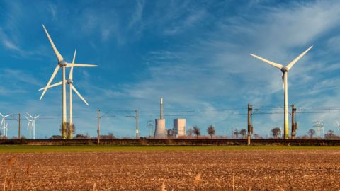 В энергосистему надо добавлять больше мощностей ветроэнергетики, - эксперт