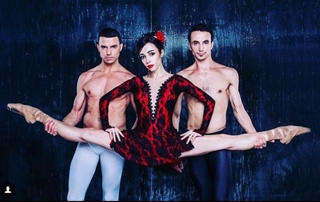 Растяжка, как у балерины: видеоурок от Екатерины Кухар