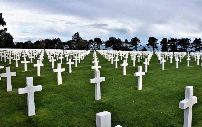"Украинцев будут хоронить по-новому": зарегистрирован новый законопроект о разгрузке кладбищ