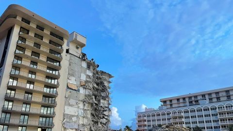 Обвалення багатоповерхівки в Майамі: кількість жертв зросла