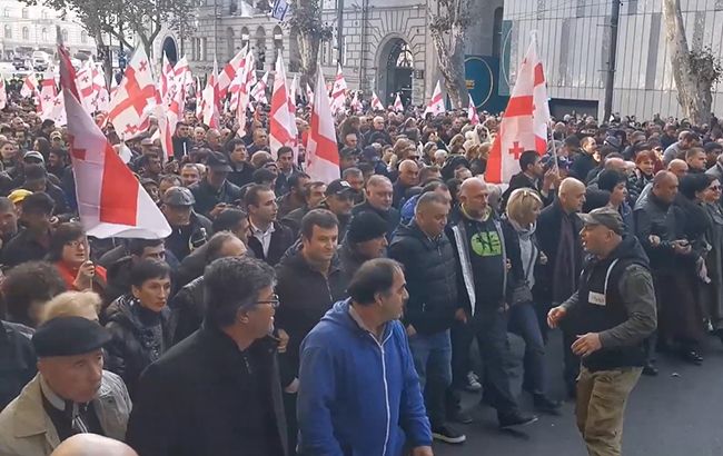 В Грузии возобновились акции протеста